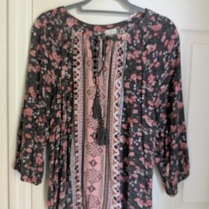 Pink and Black 3/4 Sleeve Tie Front Blouse